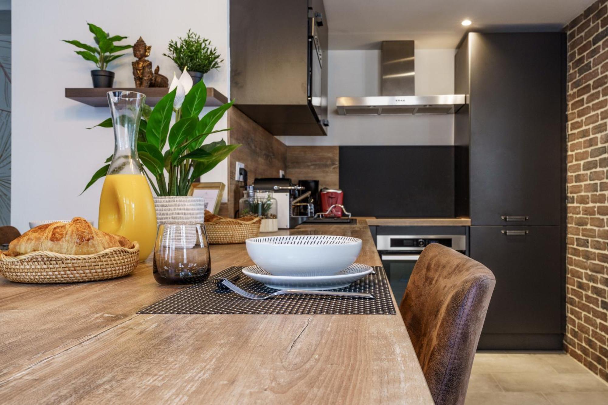 Le Baleschoux - Parking - Prestiplace Collection Tours Ngoại thất bức ảnh