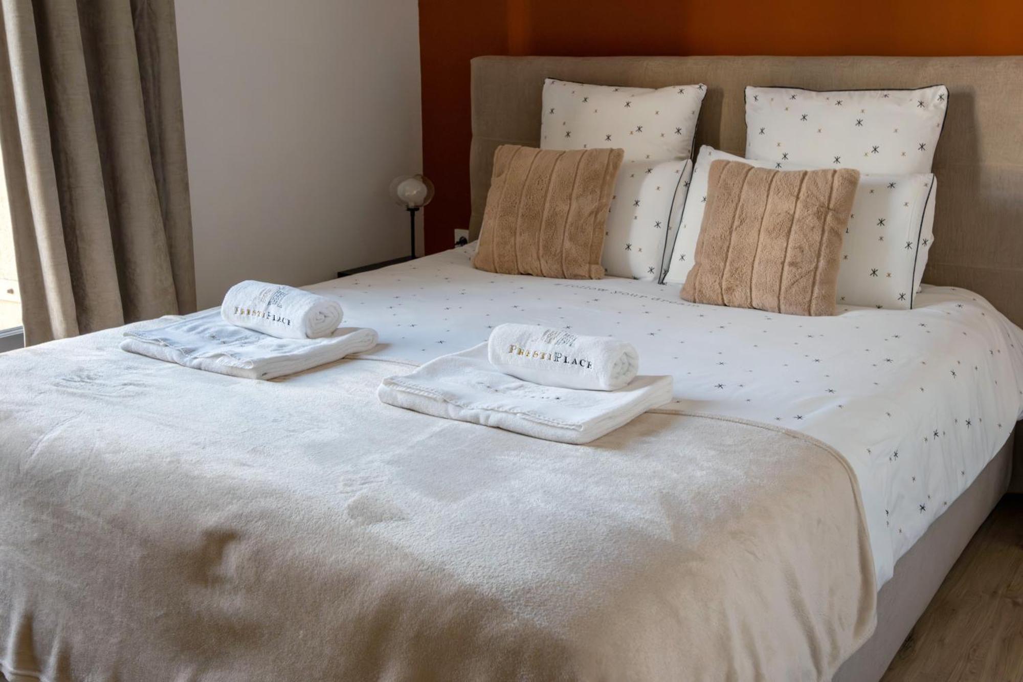 Le Baleschoux - Parking - Prestiplace Collection Tours Ngoại thất bức ảnh
